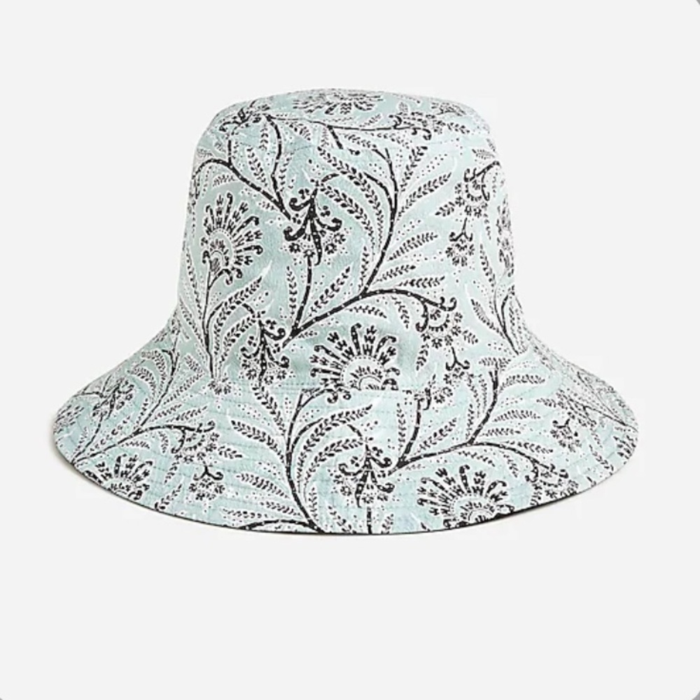 J.‎ Crew NWT Reversible Bucket Hat in Ratti® Golden Paisley